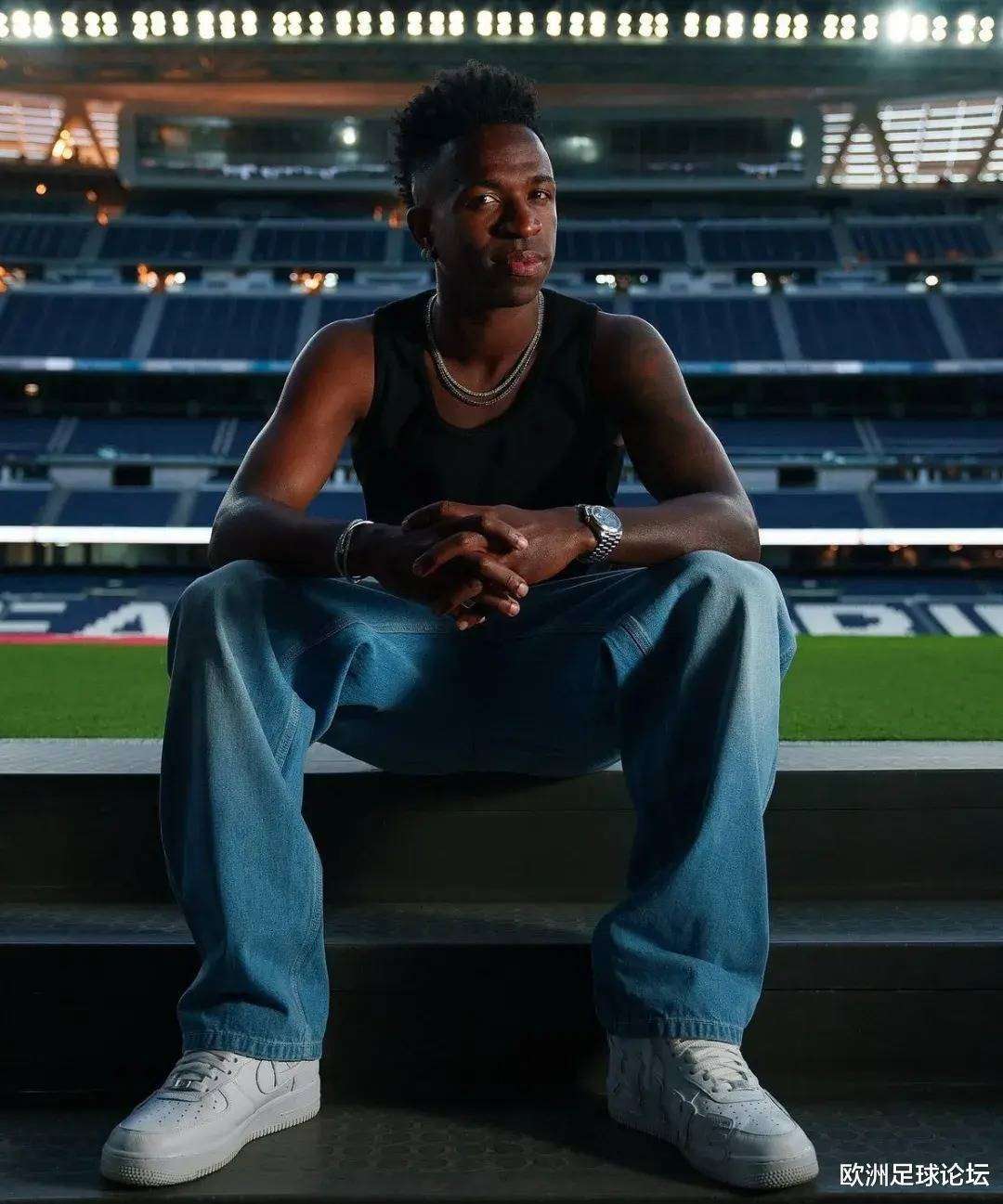 科克离间维尼修斯和姆巴佩！西甲球队指其纪录片有虚假内容